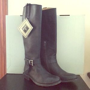 NWT Frye Mellissa Knotted Tall Black Boots Size 7B